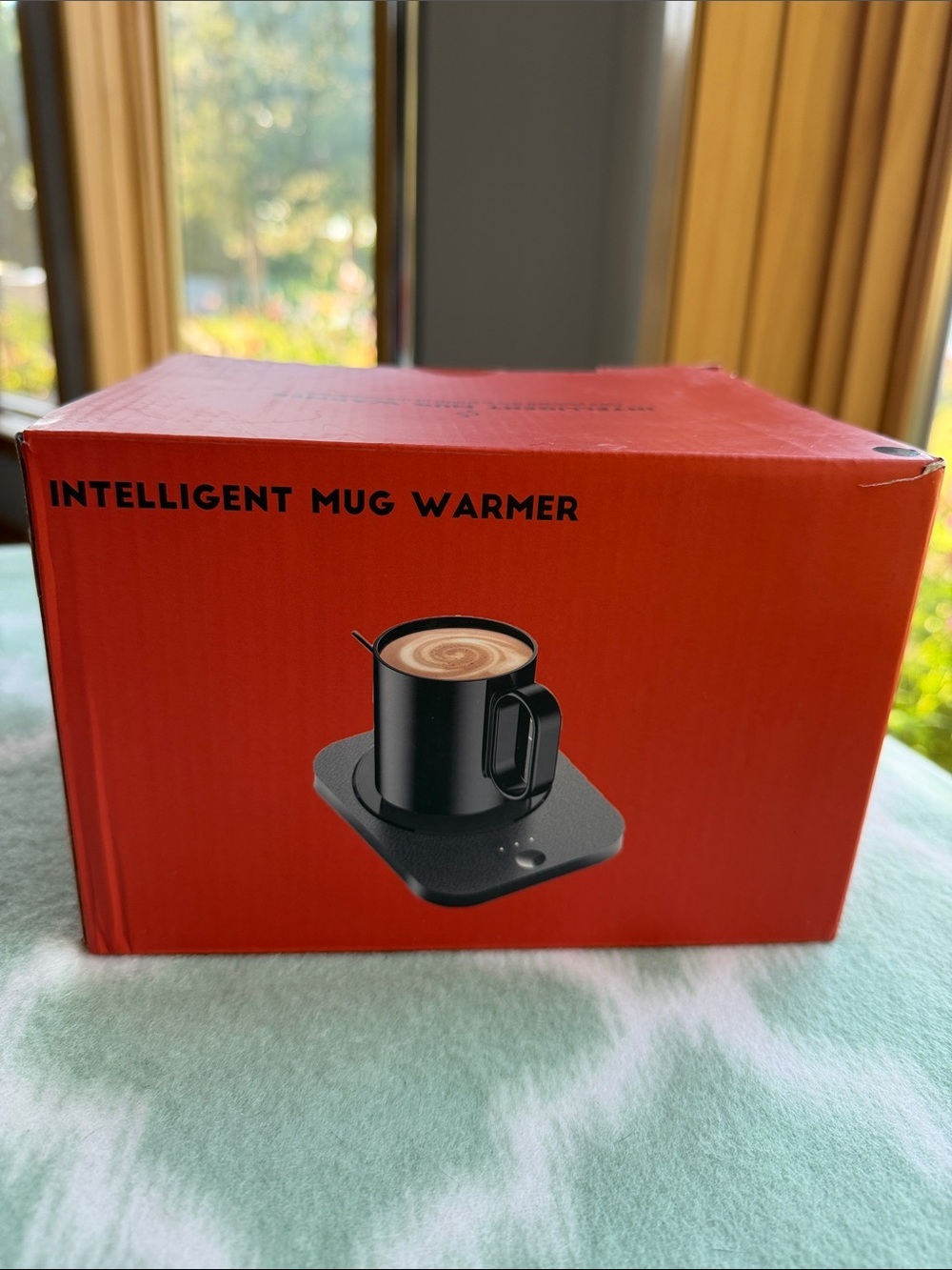 NWT Intelligent Mug Warmer with Black mug and warmer in Red Box